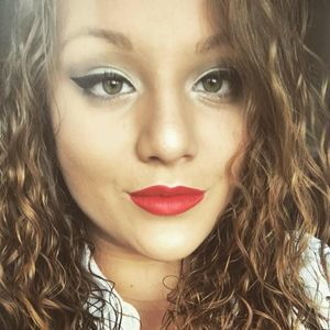 Meet your Posher, Maggie